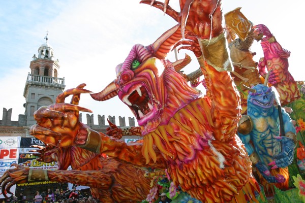Consorzio Visit Ferrara - Carnevale a Cento (1)